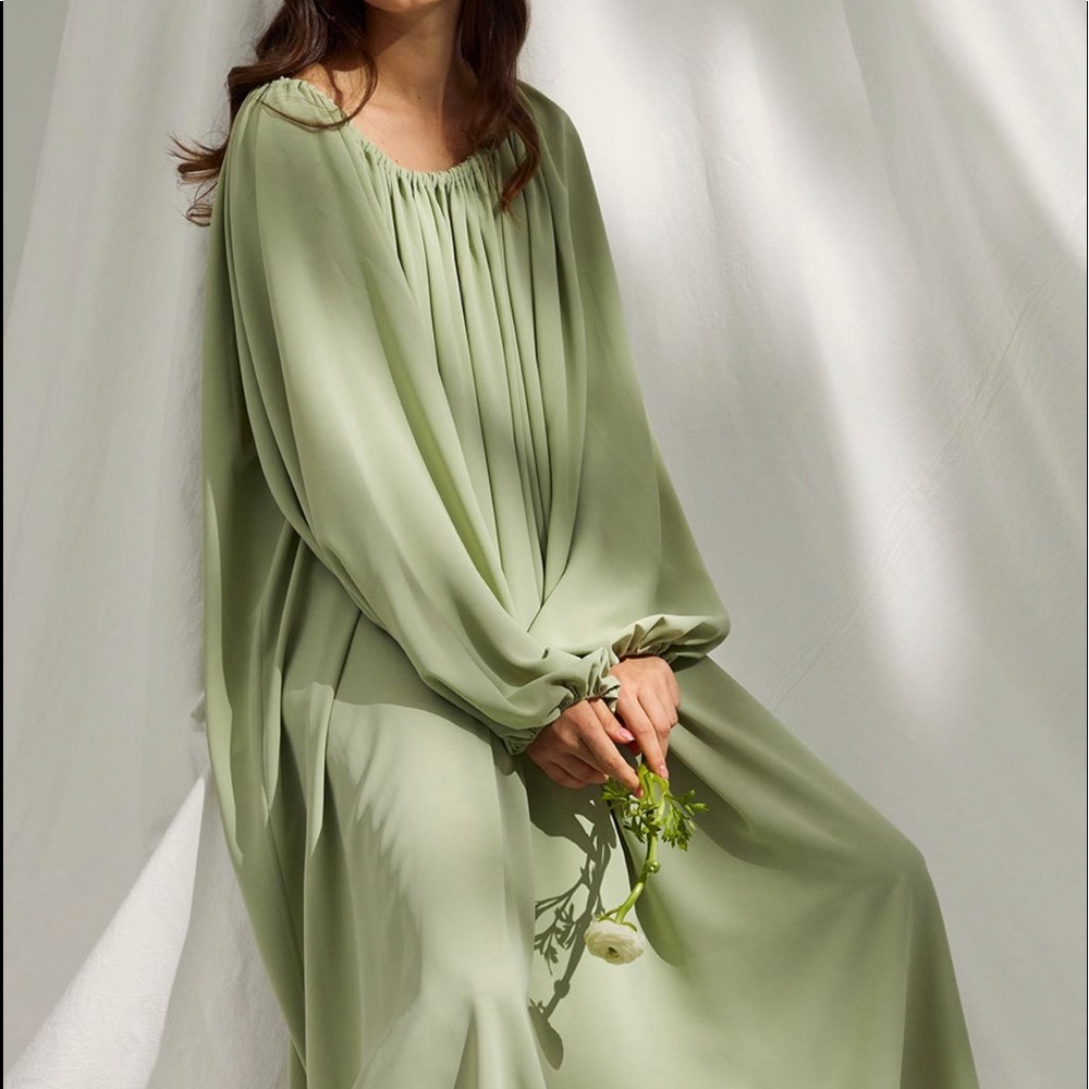 NAP OS NWT Loungewear Dress Laurel green Maxi length recycled material